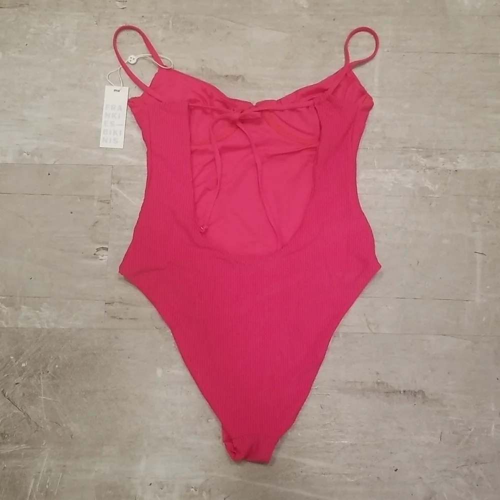 💕FRANKIE'S BIKINIS💕 Marie Ribbed Underwire Swimsuit Rosewood Small S NWT
